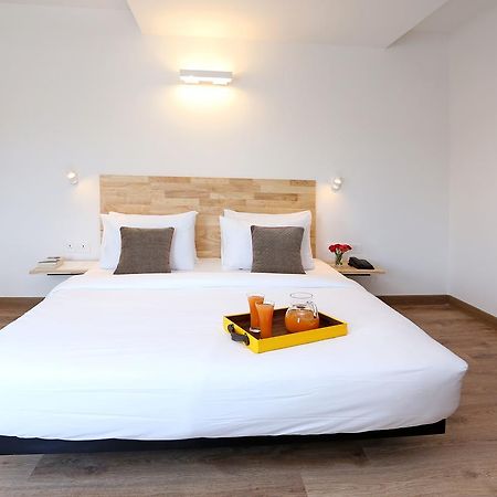 Oyo Townhouse 015 Lajpat Nagar Hotel New Delhi Bagian luar foto